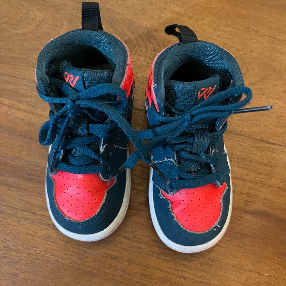 Nike Air Jordan 1 Retro high Toddler size six